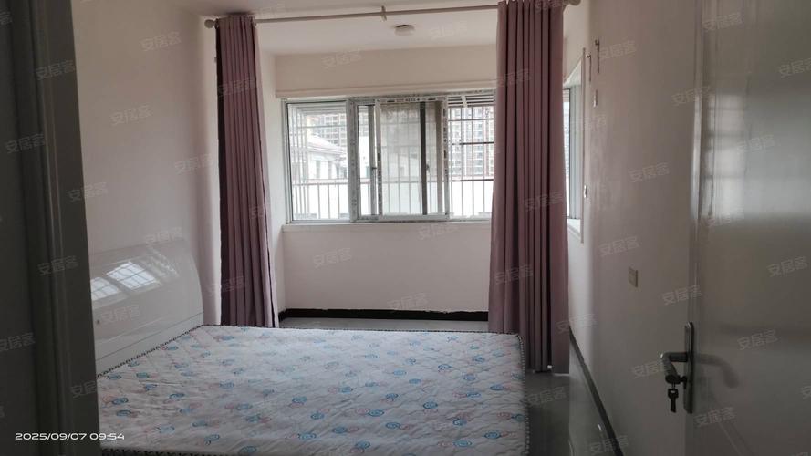 银川金海明月二手房