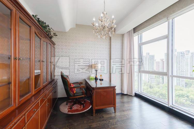 西钓鱼台嘉园二手房