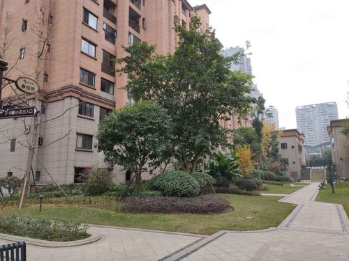 两江春城二手房价