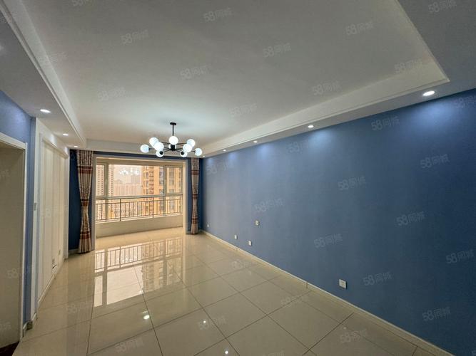 天成郡府西区二手房