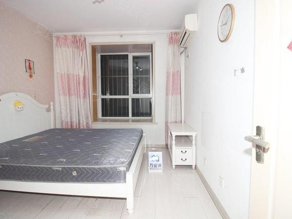 塘沽碧海鸿庭二手房