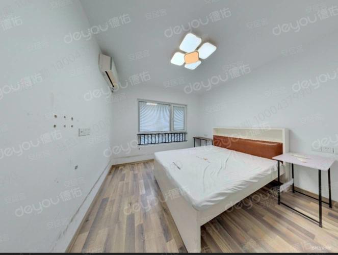 誉蓝湾名邸 房价