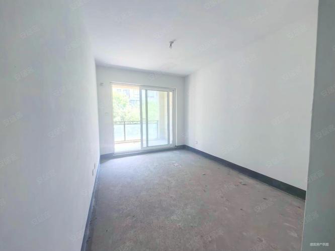 协信阿卡迪亚二手房