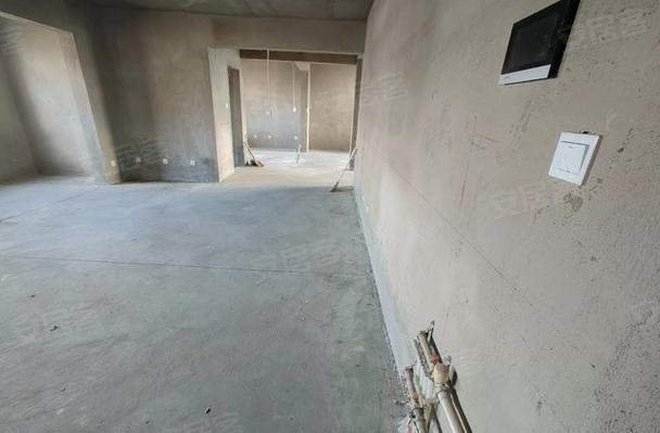 龙口万豪伊顿房价