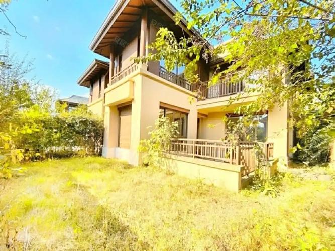 龙湖小院青城二手房