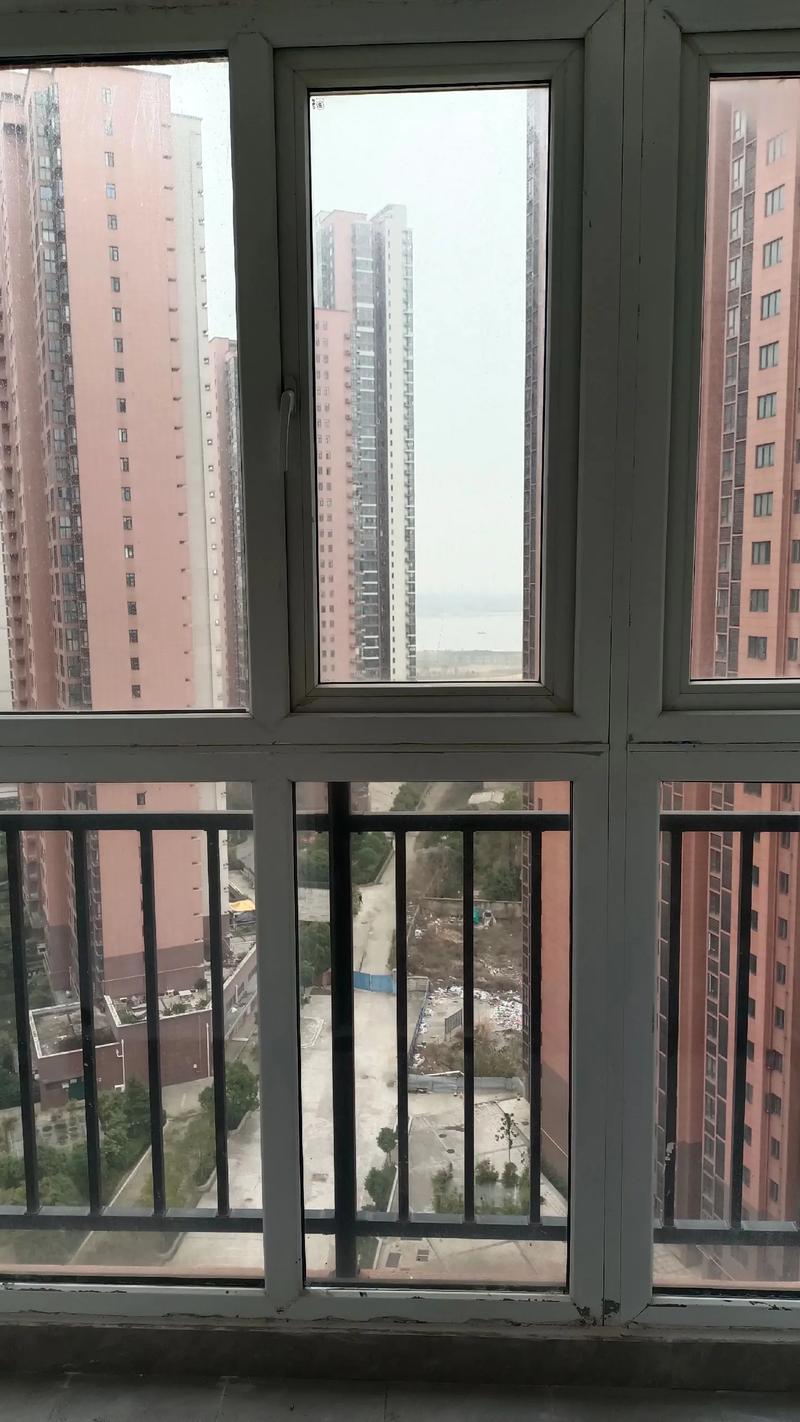 黄石江泰春岸房价