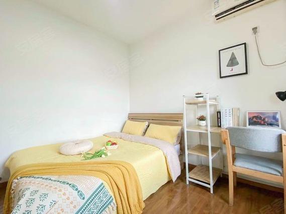 奥克斯钟山府二手房