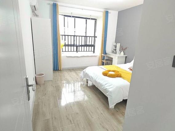 绿地伊顿公馆二手房