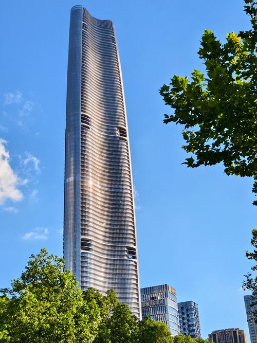 武汉绿地中心最新高度