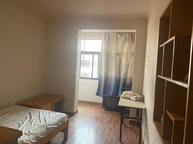 昆明金实小区二手房