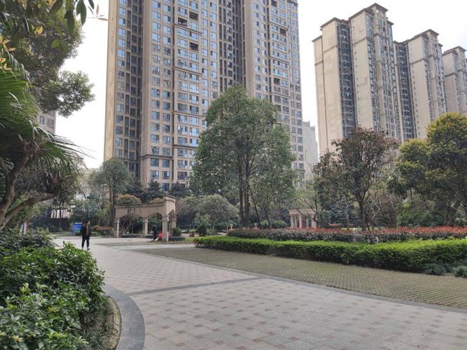 炜岸城二手房价格