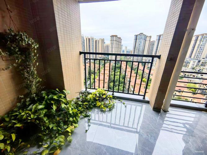 炜岸城二手房价格