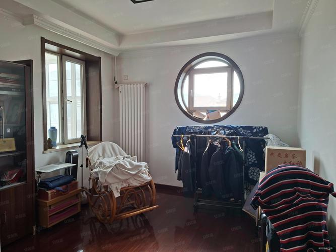 龙城花园别墅二手房