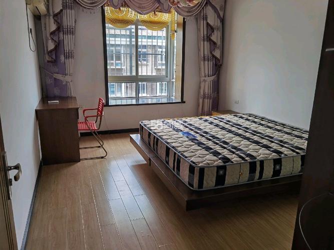 孝感西湖明珠二手房