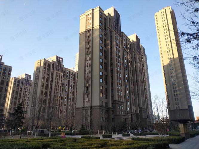 济南翡翠外滩二手房