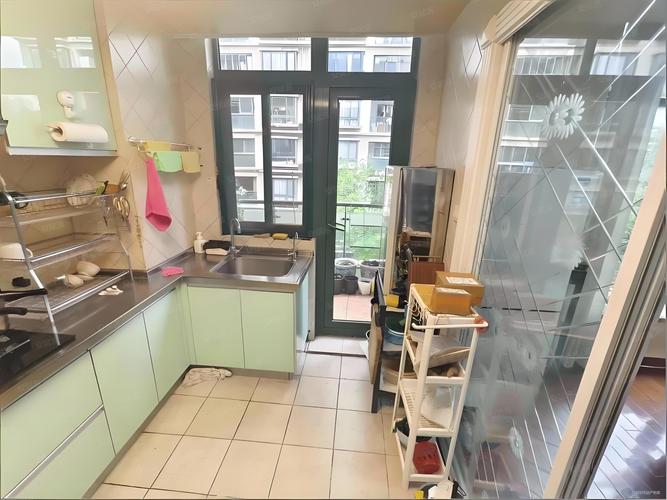 上海春天花园房价