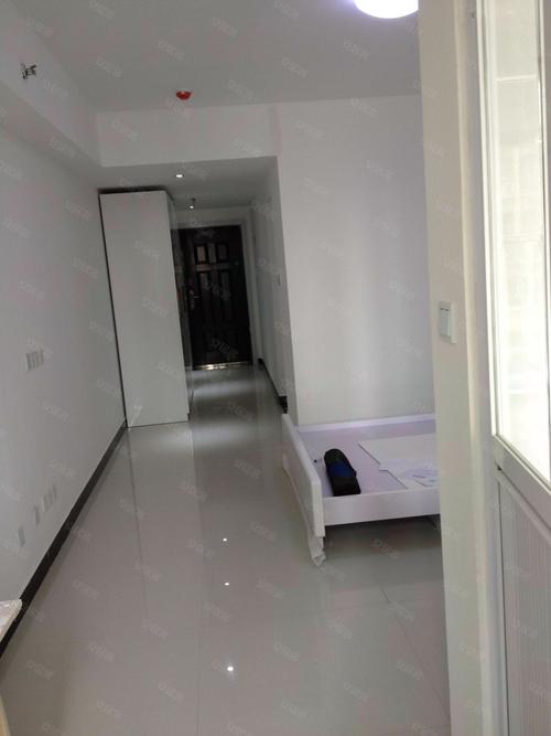 绿地卢浮公馆二手房