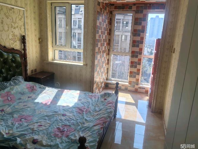 绿地卢浮公馆二手房