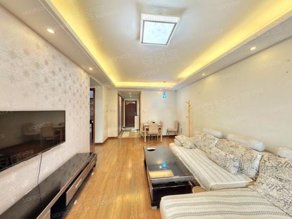 万科明天广场二手房