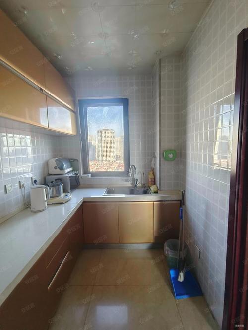 临朐盛世家园二手房