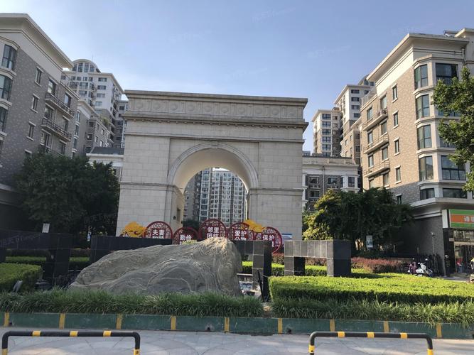 济南巴黎花园二手房