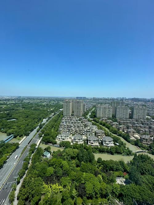 平湖万家花城房价最新