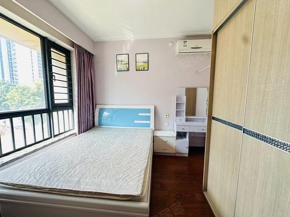 珠海金域华府二手房