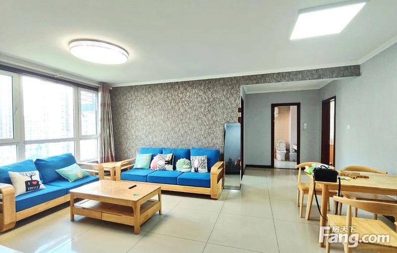 加州小镇二手房价