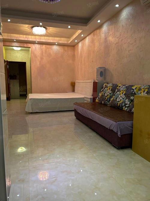 新贵华城二手房出售