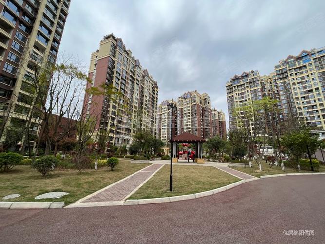 绵阳温莎国际二手房