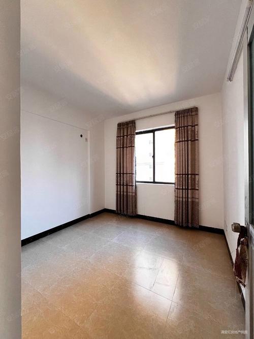 莱芜安泰华府二手房