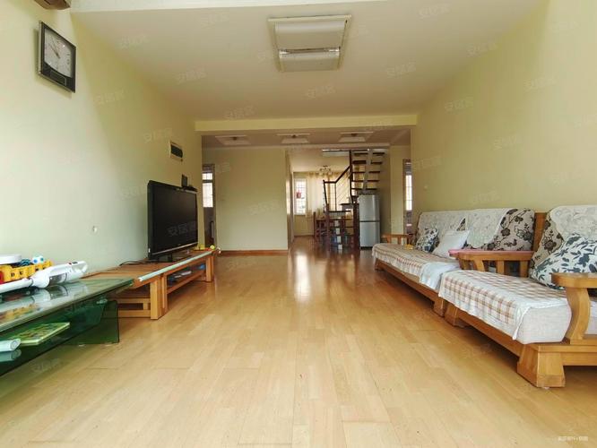 青岛百通馨苑二手房