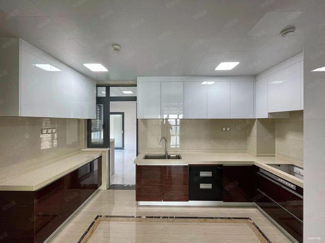 柳州荣和天誉二手房